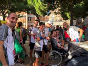 Els residents de Les Hortènsies a la cursa del Poble Nou