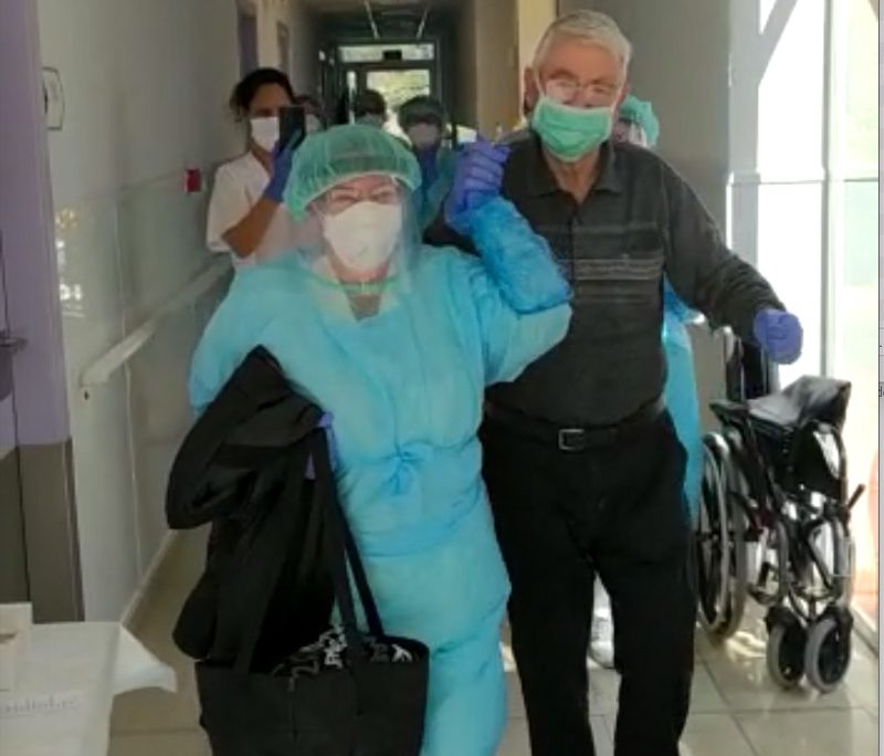 Pacient de 74 anys recuperat de Covid-19 a Can Torras